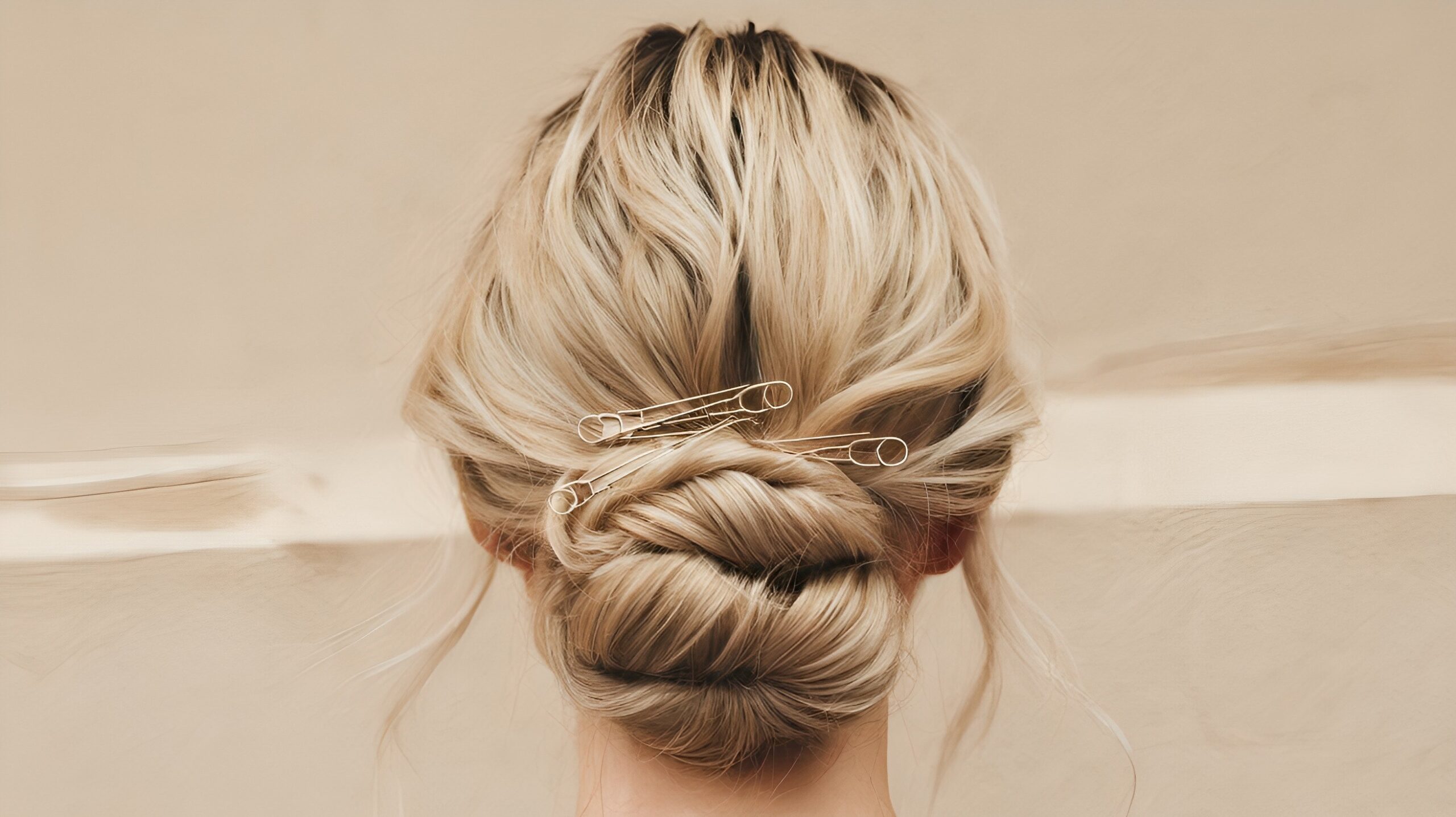 5 Easy Festive Hairstyles for Women at La Perla Salon